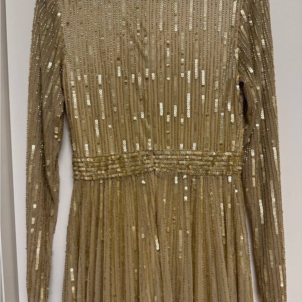 NWT | Mac Duggal 4977  Taupe Gold Sequined V Neck Sleeve A Line Gown Size 4 - Picture 12 of 14